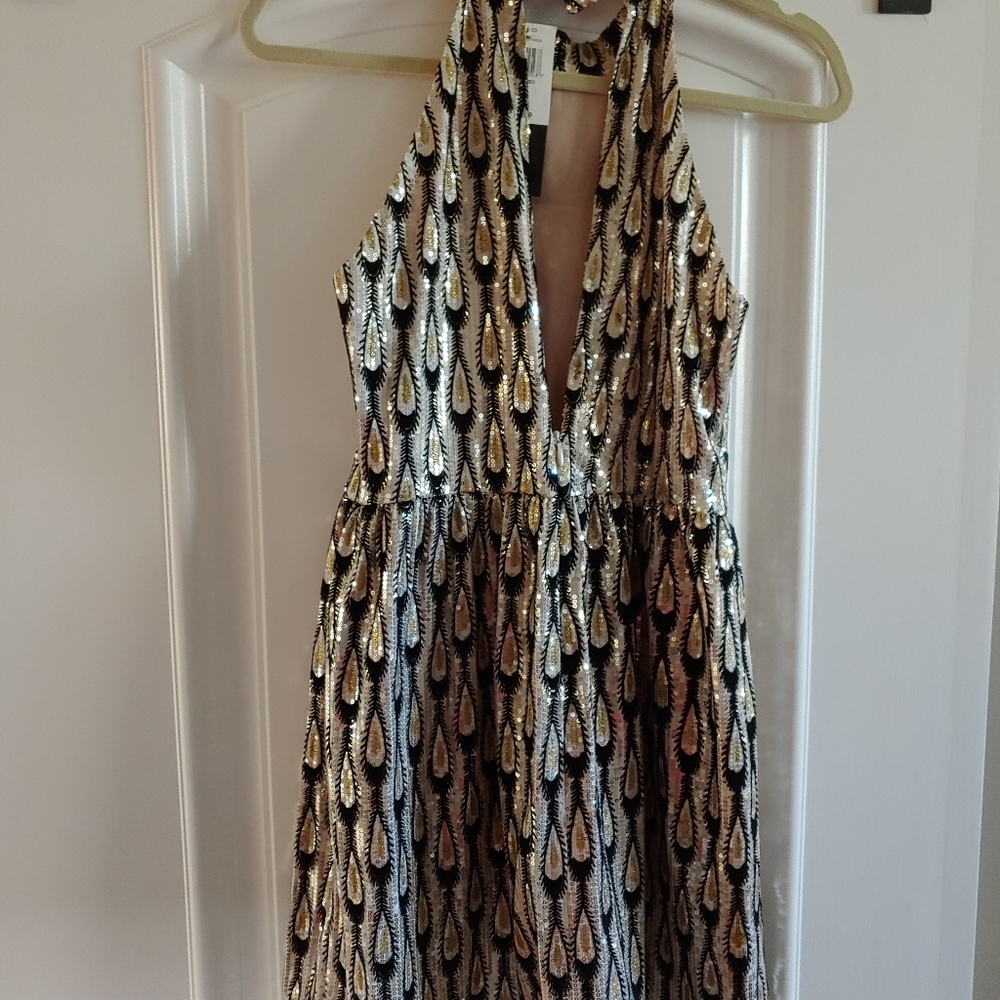 Party dress size M